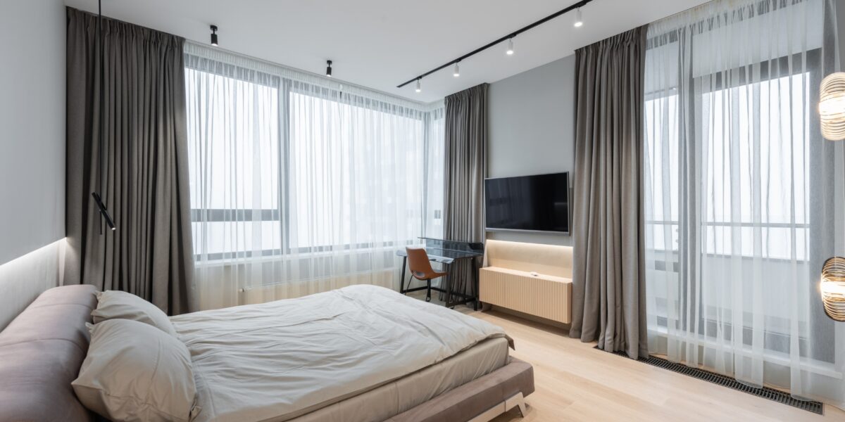 Tendenze colori e materiali per tende d’inverno